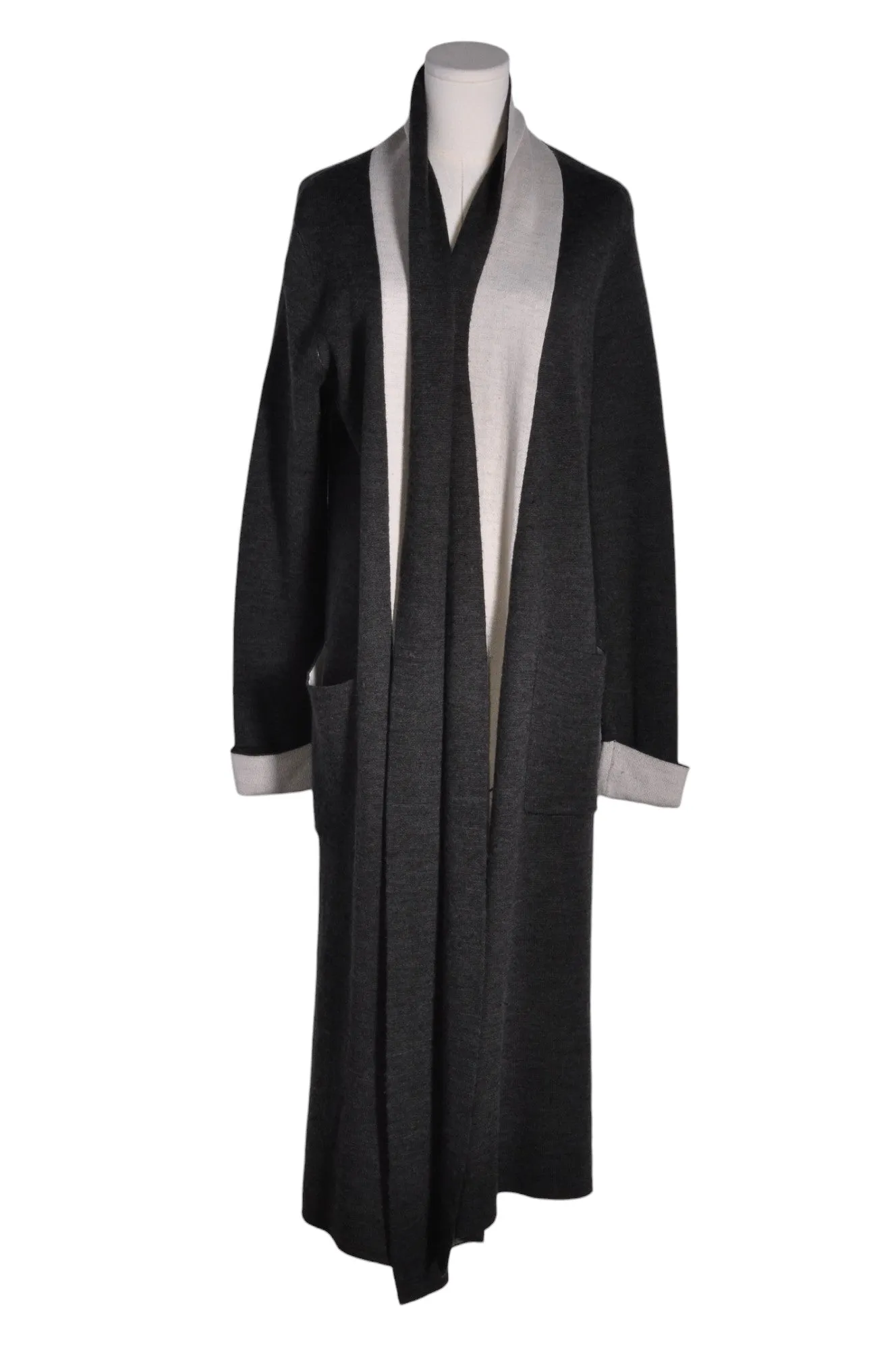 TAHARI Women Cardigans Regular fit in Black - L